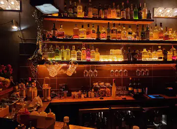 Höschen bar