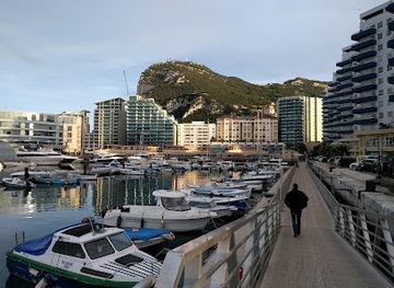 gibraltar/gibraltar-nature-reserve/bar/the-bridge-bar-grill