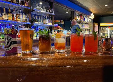 california/ventura-county/bar/the-garage-bar