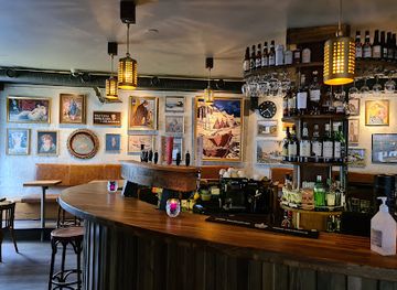 iceland/east-fjords/bar/olstofa