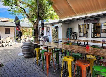 new-zealand/otago/bar/ombrellos-kitchen-bar