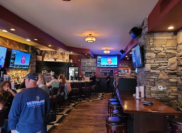 rhode-island/pawtucket/bar/arigna-irish-pub-coal-fire-kitchen