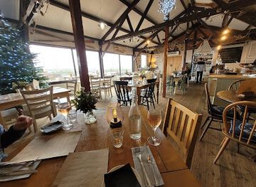 united-kingdom/southwold/bar/le-roc-at-the-harbour