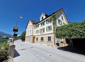 liechtenstein/eschen/bar/mitteldorf-12-bar