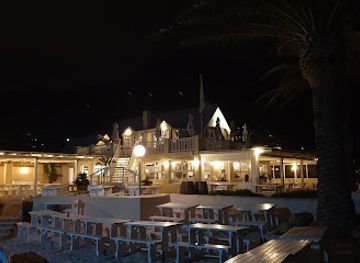 south-africa/cape-town/hout-bay/bar/dunes-beach-restaurant-bar
