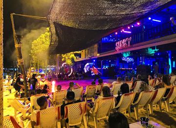 thailand/koh-phi-phi/bar/slinky-bar