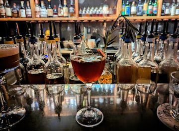 virginia/southern-virginia/bar/captain-gregory-s