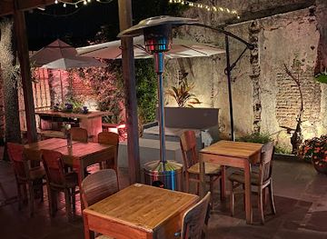 uruguay/colonia-del-sacramento/bar/la-locanda-bar