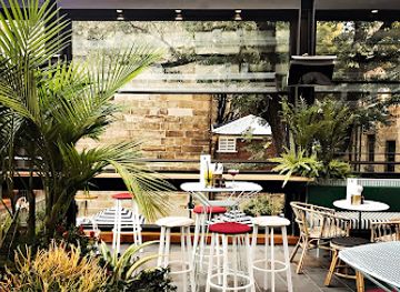 australia/sydney/the-rocks/bar/mrs-jones