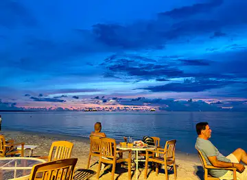 Skipper's Beach Bar
