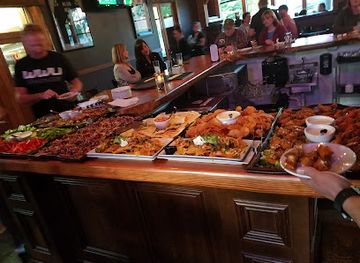 washington/whidbey-island/bar/the-lodge-sports-grille