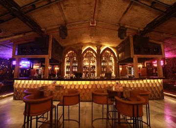 india/mumbai/juhu/bar/r-adda