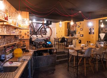 belgium/entre-sambre-et-meuse/bar/le-barometre