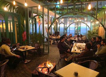 pakistan/lahore/downtown-lahore/bar/coco-cubano-gulberg