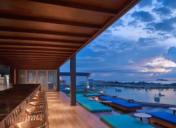malaysia/kota-kinabalu/downtown-kota-kinabalu/bar/rooftop-bar-le-meridien