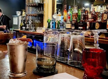 virginia/petersburg/bar/oyster-society