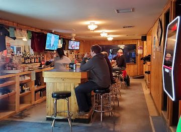 minnesota/central-lakes-region/bar/round-lake-resort-bar