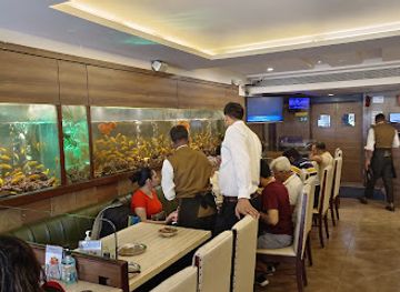 india/konkan-coast/bar/ratnagiri-family-restaurant-and-bar