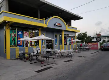 Zero Gravity Sports Bar & Hookah Lounge