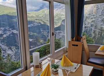 switzerland/murren/bar/alpina-panorama-hotel-restaurant