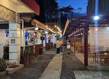 philippines/legazpi/legazpi-boulevard/bar/rockport-cottage