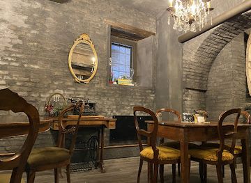 italy/urbino/bar/camera-a-sud