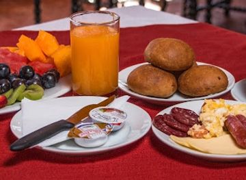 peru/santa-cruz-trek/bar/ebony-hotel