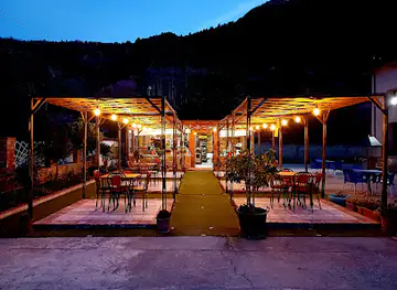 Camping & Bar Myzyri Corovode