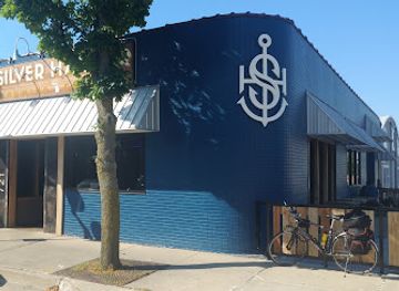 michigan/st-joseph/bar/silver-harbor-brewing-company