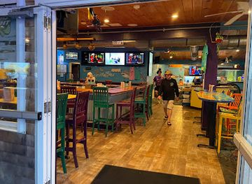 massachusetts/plymouth-county/bar/the-cabbyshack