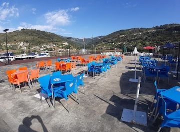 portugal/douro-valley/bar/max-bar