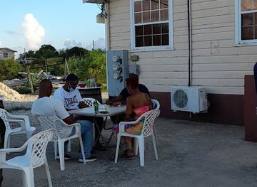 barbados/saint-philip/bar/boobilicious-premium-lounge