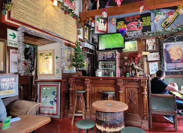 Paddy's Irish Pub