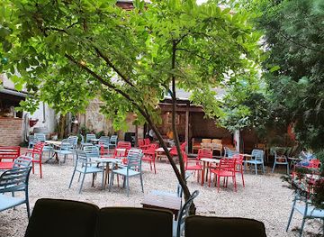 croatia/baranja/bar/cooltour-cafe