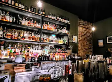 Santé Cocktail Bar