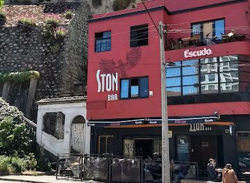 chile/vina-del-mar/valparaiso/bar/ston-bar