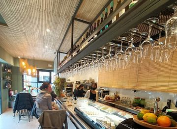 spain/barcelona/sants-montjuic/bar/macot-bar-a-vins