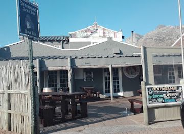 south-africa/overberg/bar/drummond-arms-restaurant-pub