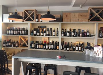 portugal/braganca/bar/lost-corner