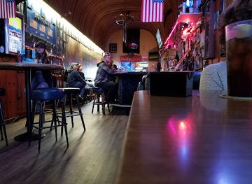 california/coronado/bar/danny-s-palm-bar-grill