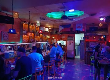 philippines/cebu-city/downtown-cebu-city/bar/bamboozers-bar
