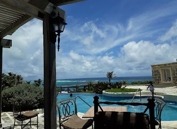 barbados/crane-beach/bar/the-carriage-house-the-crane-resort