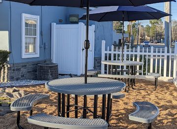 north-carolina/inner-banks/bar/inner-banks-bbq