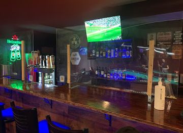 canada/halifax/quinpool-road/bar/quinpool-billiards