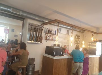 spain/cadiz/barrio-del-mentidero/bar/taberna-el-mentidero