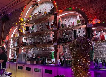 tennessee/chattanooga/bar/no-hard-feelings-bar