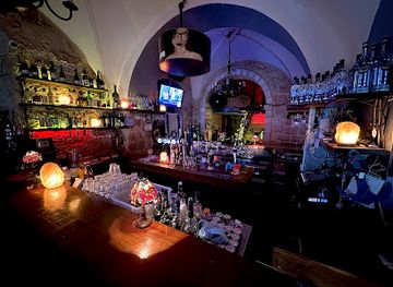 israel/jerusalem/bar/trumpeldor-bar