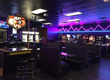 washington/marysville/bar/crave-80s-arcade-bar