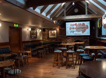 ireland/county-kildare/bar/jas-manzor-the-village-inn