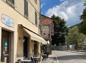 Belli's cafe
